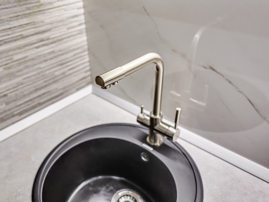 Кухня «Глянцевый шик»